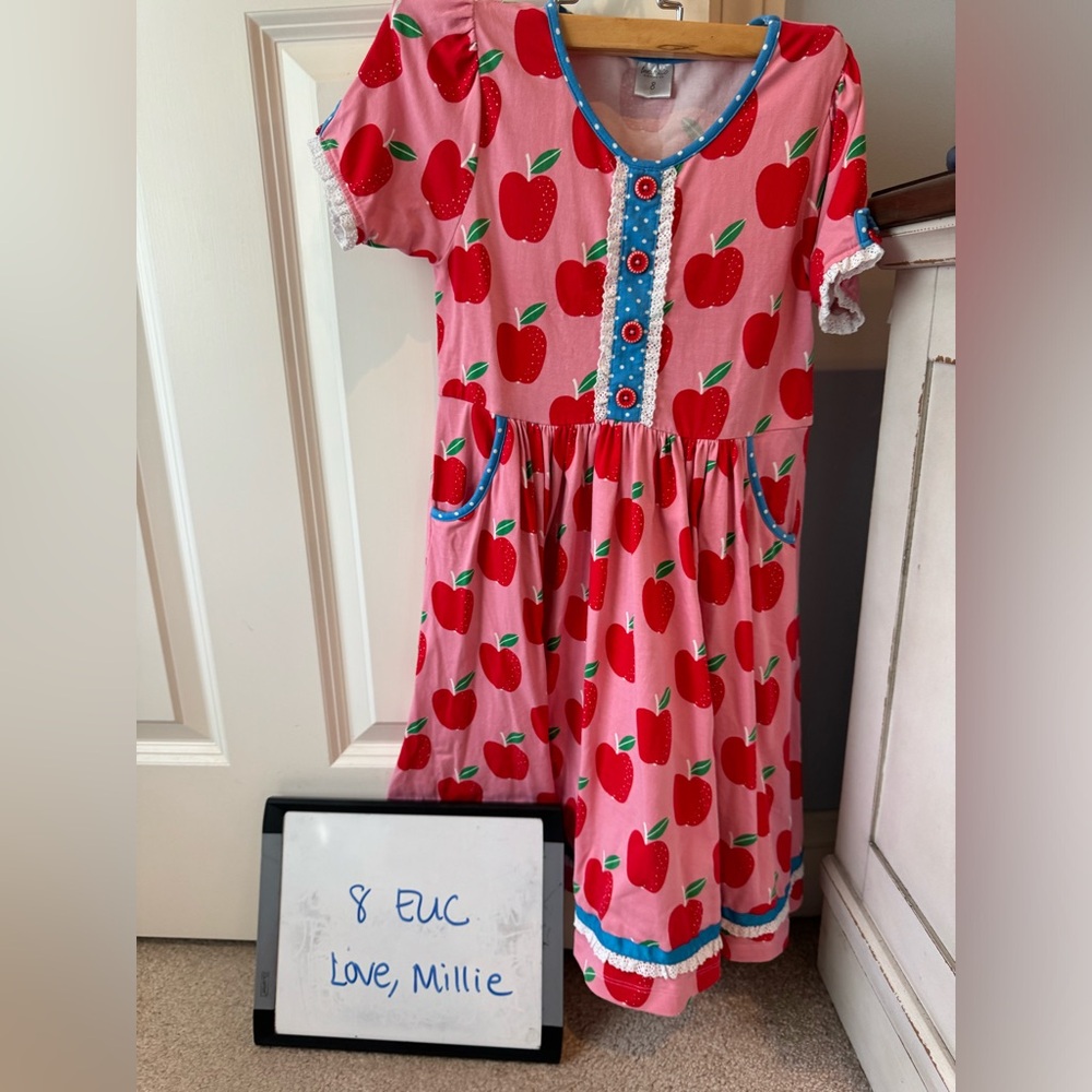 Girls Sz 8 Love, Millie Apple dress